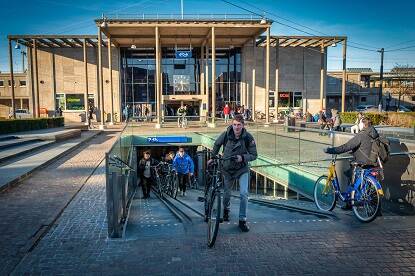 Treinstation Zutphen met ondergrondse fietsenstalling